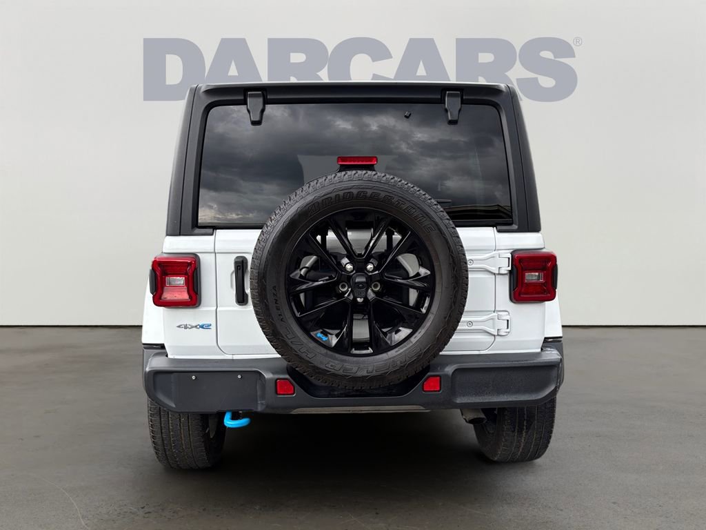Used 2023 Jeep Wrangler Unlimited Sahara AWD/4WD image 6