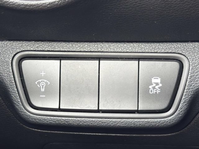 Used 2024 Kia Forte LXS FWD image 23