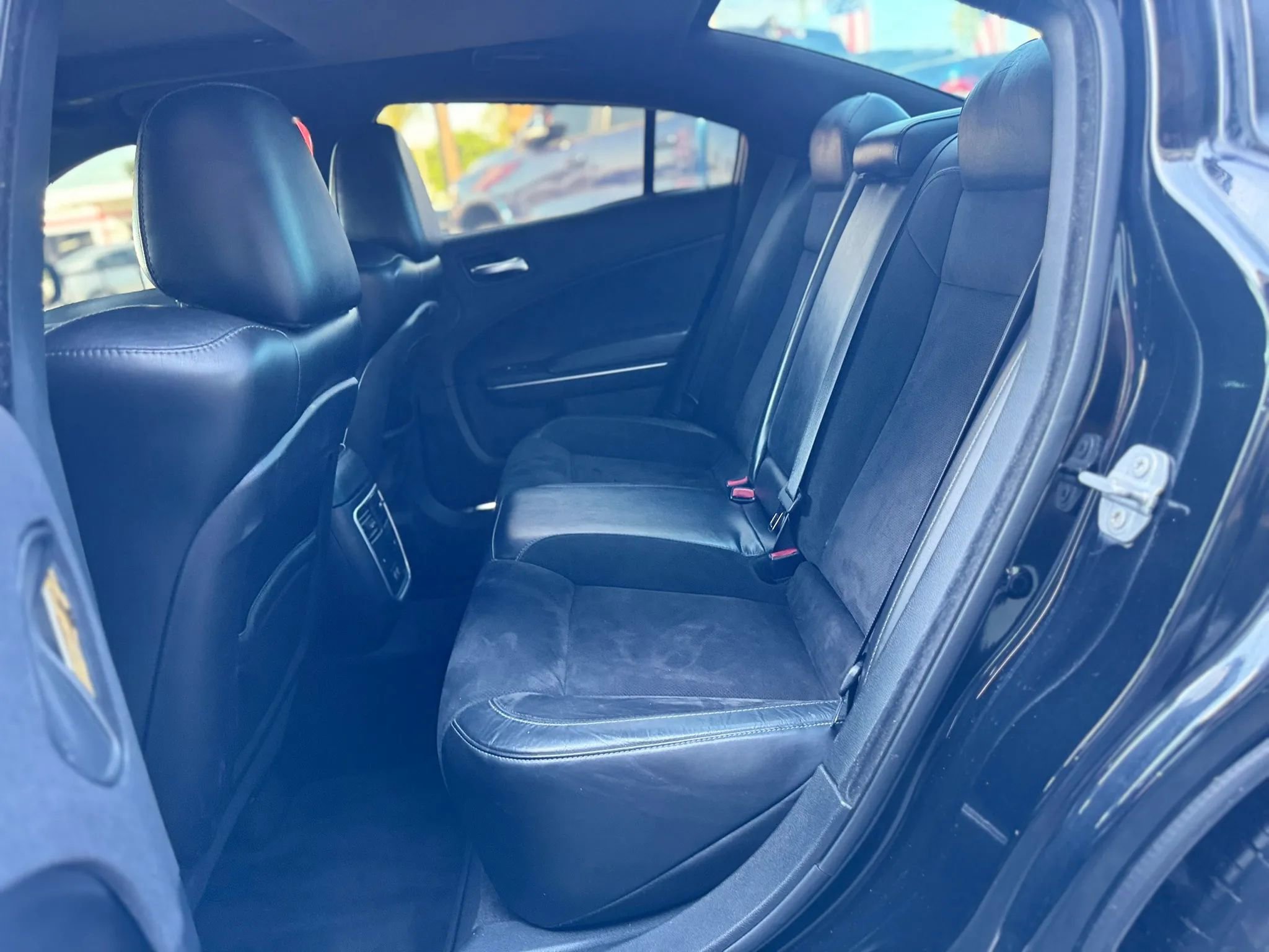 Used 2017 Dodge Charger R/T Scat Pack w/ Dynamics Package image 16