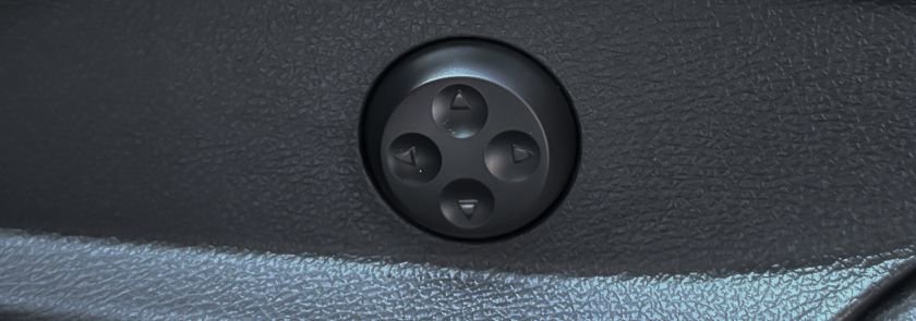 Used 2019 Mercedes-Benz GLC 350e 4MATIC image 28