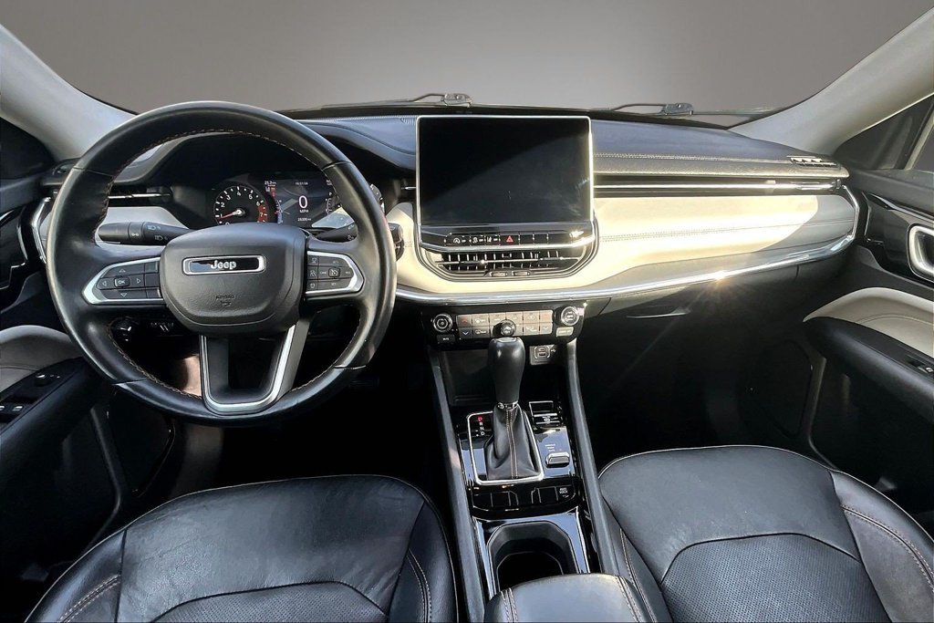 Used 2022 Jeep Compass Limited AWD/4WD image 7