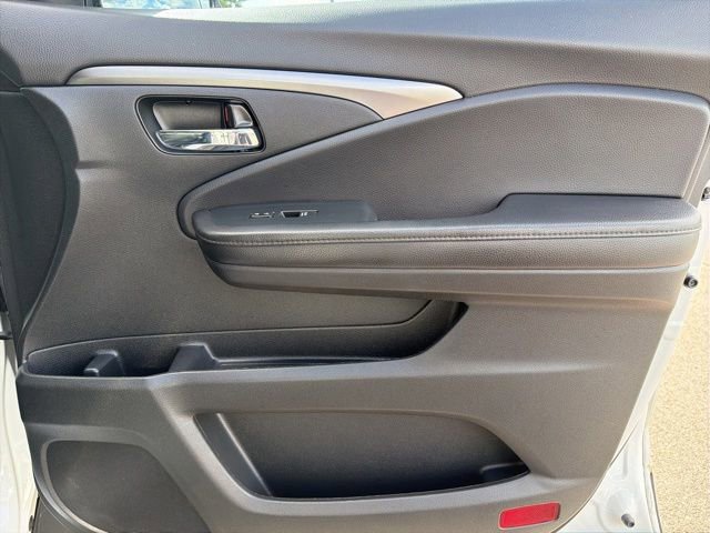 Used 2022 Honda Pilot Special Edition image 10