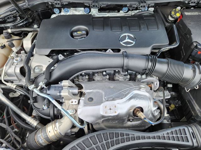 Certified 2023 Mercedes-Benz GLA 250 4MATIC image 22