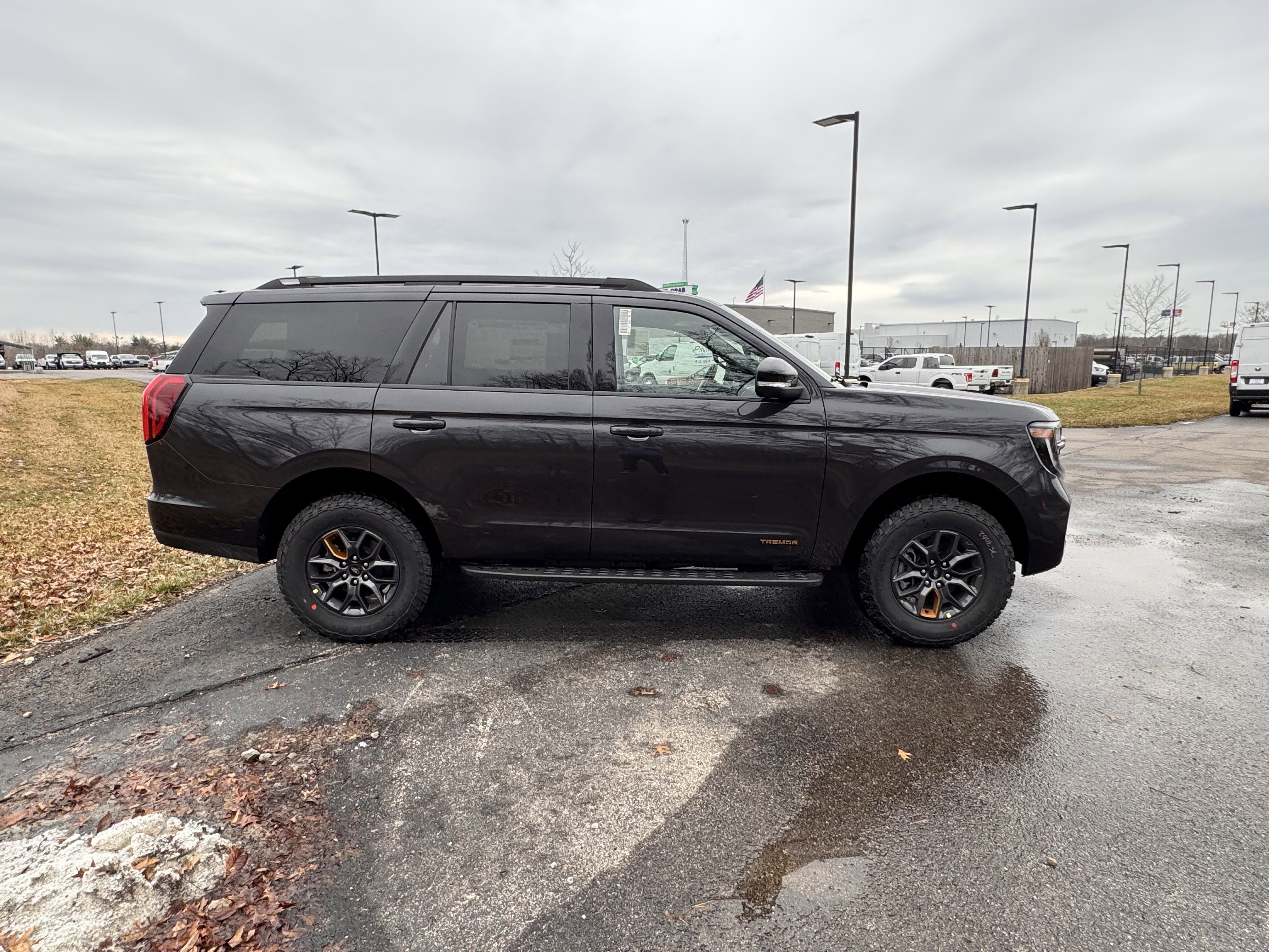 New 2026 Ford Expedition Tremor image 5