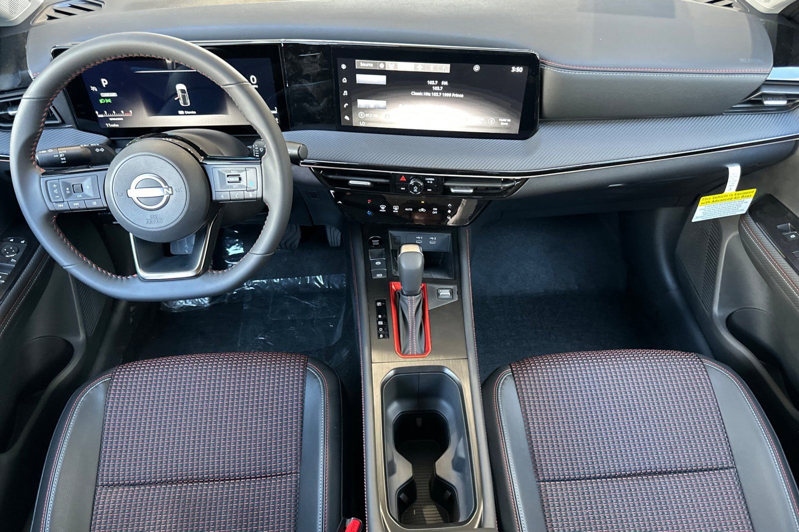 New 2025 Nissan Kicks SR image 10