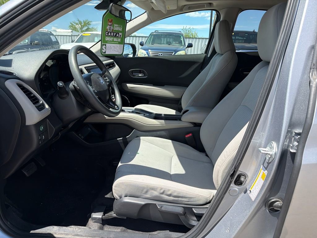 Used 2021 Honda HR-V EX image 9