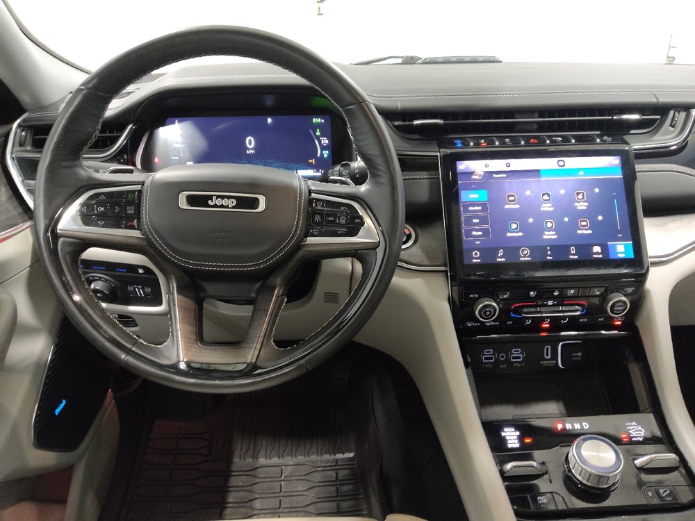 Used 2022 Jeep Grand Cherokee Overland w/ Advanced Protech Group III AWD/4WD image 22