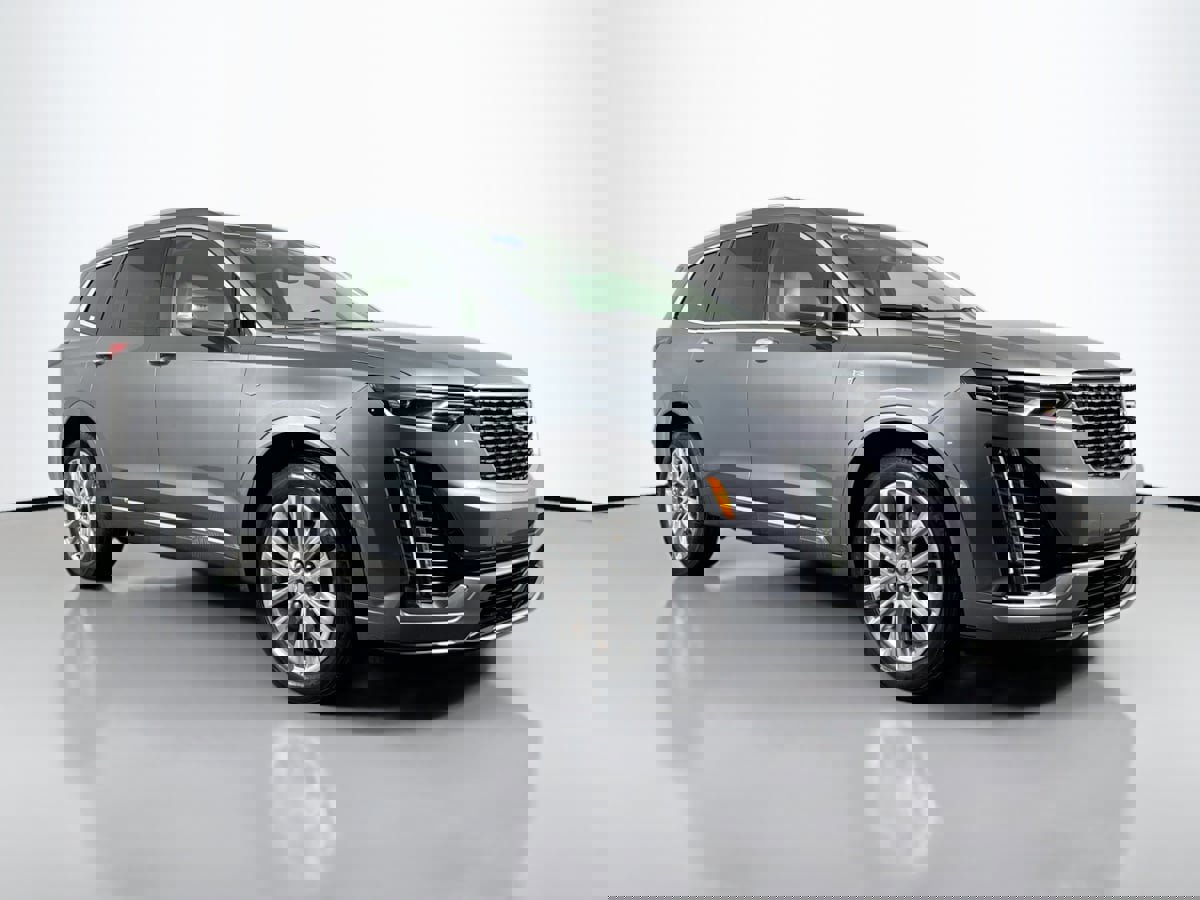 Used 2020 Cadillac XT6 Premium Luxury image 3