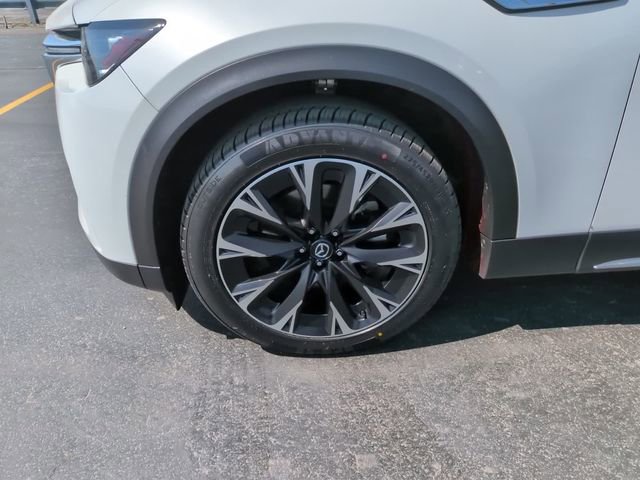 Used 2024 MAZDA CX-90 Plug-In Hybrid w/ Premium Pkg image 12