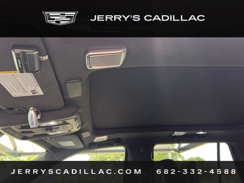 Used 2021 Cadillac Escalade Sport Platinum AWD/4WD image 9