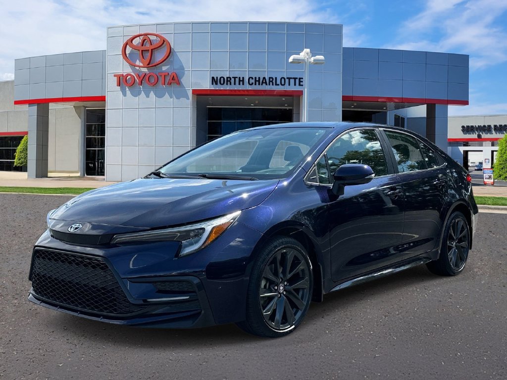 Used 2024 Toyota Corolla SE FWD image 4