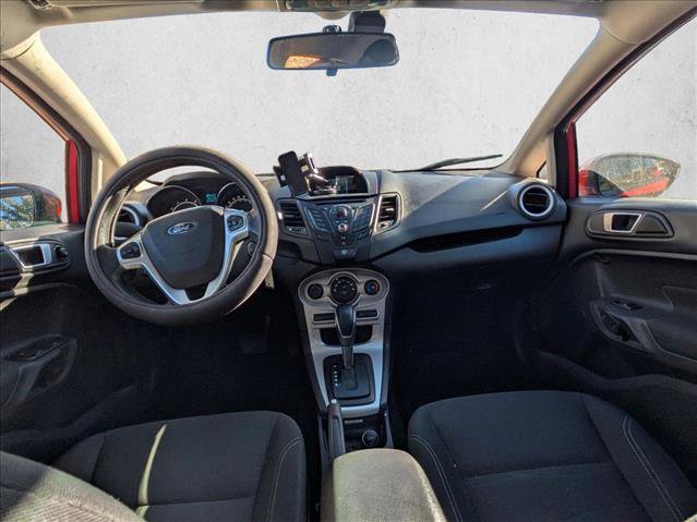 Used 2014 Ford Fiesta SE image 14
