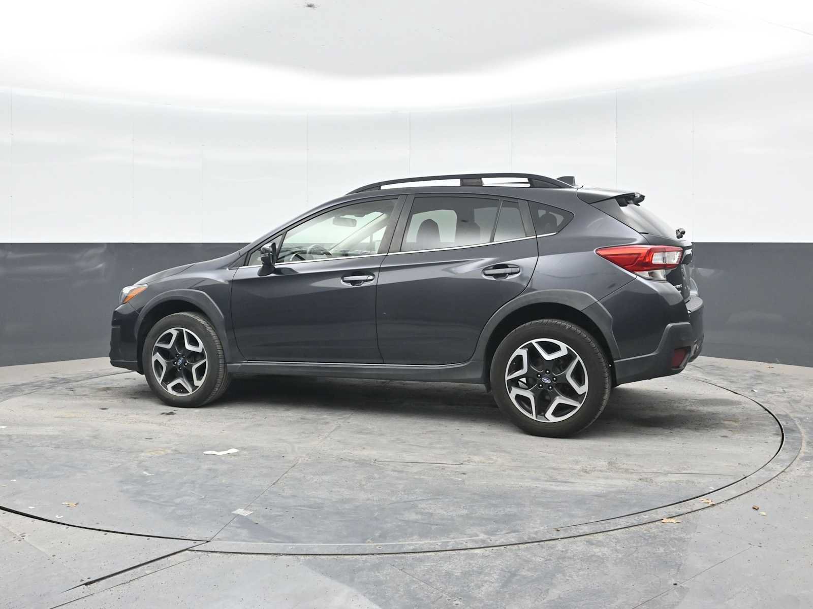 Used 2019 Subaru Crosstrek 2.0i Limited w/ Moonroof Package w/Navigation AWD/4WD image 3