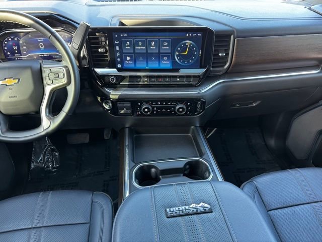 Certified 2024 Chevrolet Silverado 3500 High Country w/ High Country Premium Package image 2