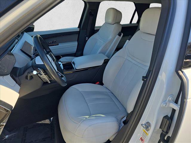 Used 2023 Land Rover Range Rover Sport SE image 15