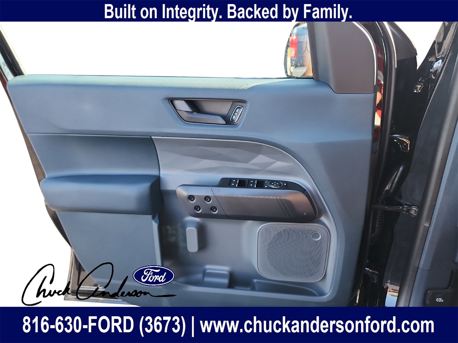 New 2025 Ford Maverick XLT w/ Black Appearance Package image 21