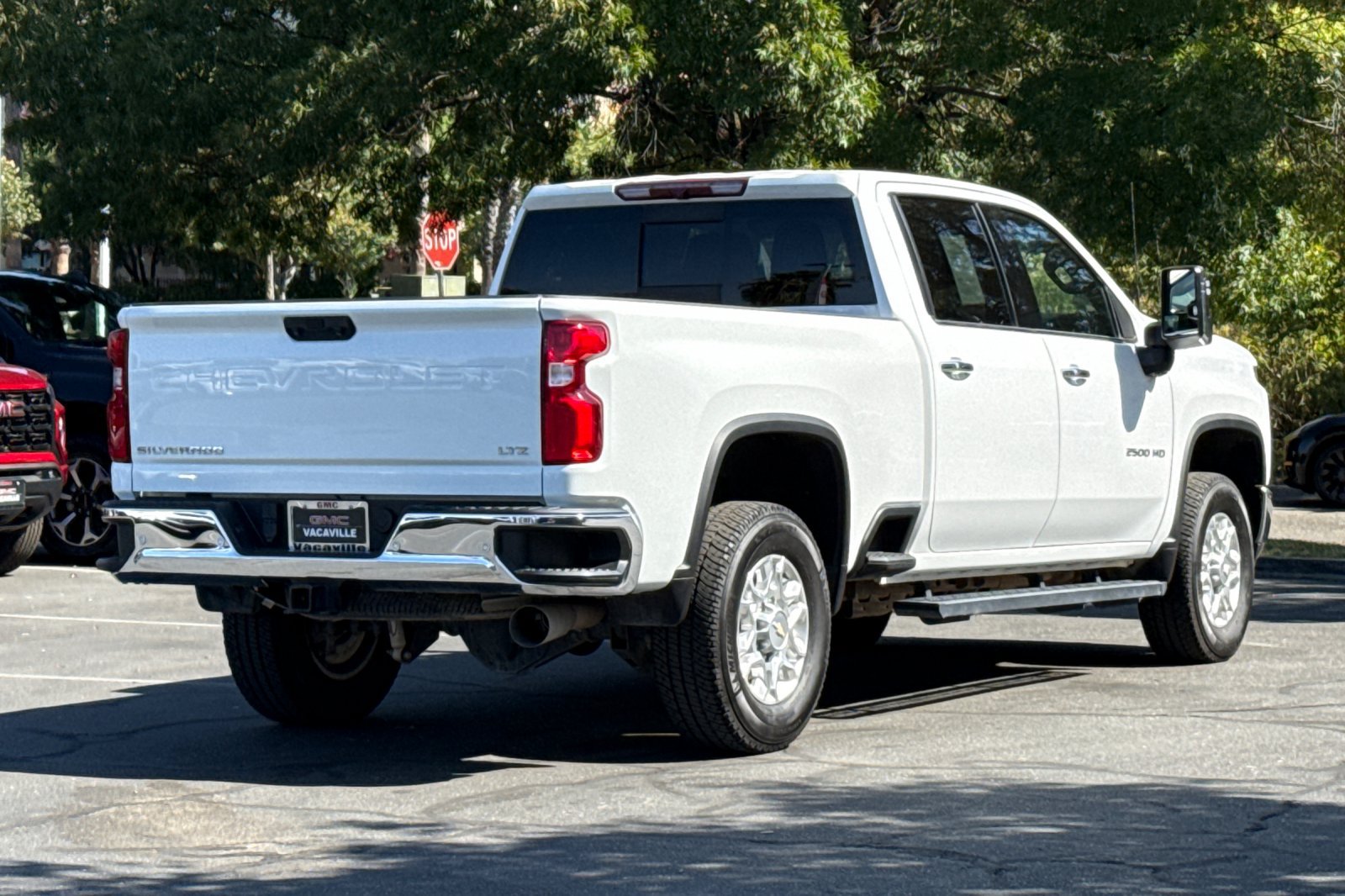 Used 2023 Chevrolet Silverado 2500 LTZ w/ LTZ Plus Package AWD/4WD image 5