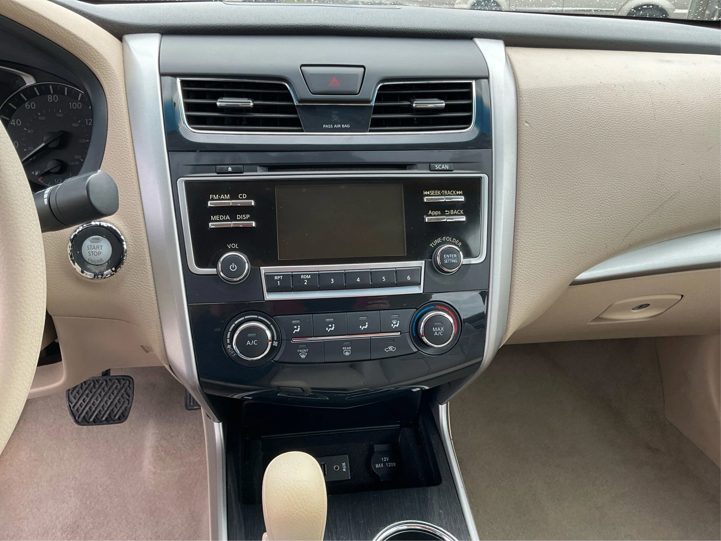 Used 2014 Nissan Altima 2.5 S w/ Sport Value Package FWD image 13