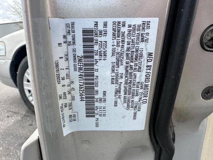 Used 2007 Mercury Grand Marquis GS RWD image 40