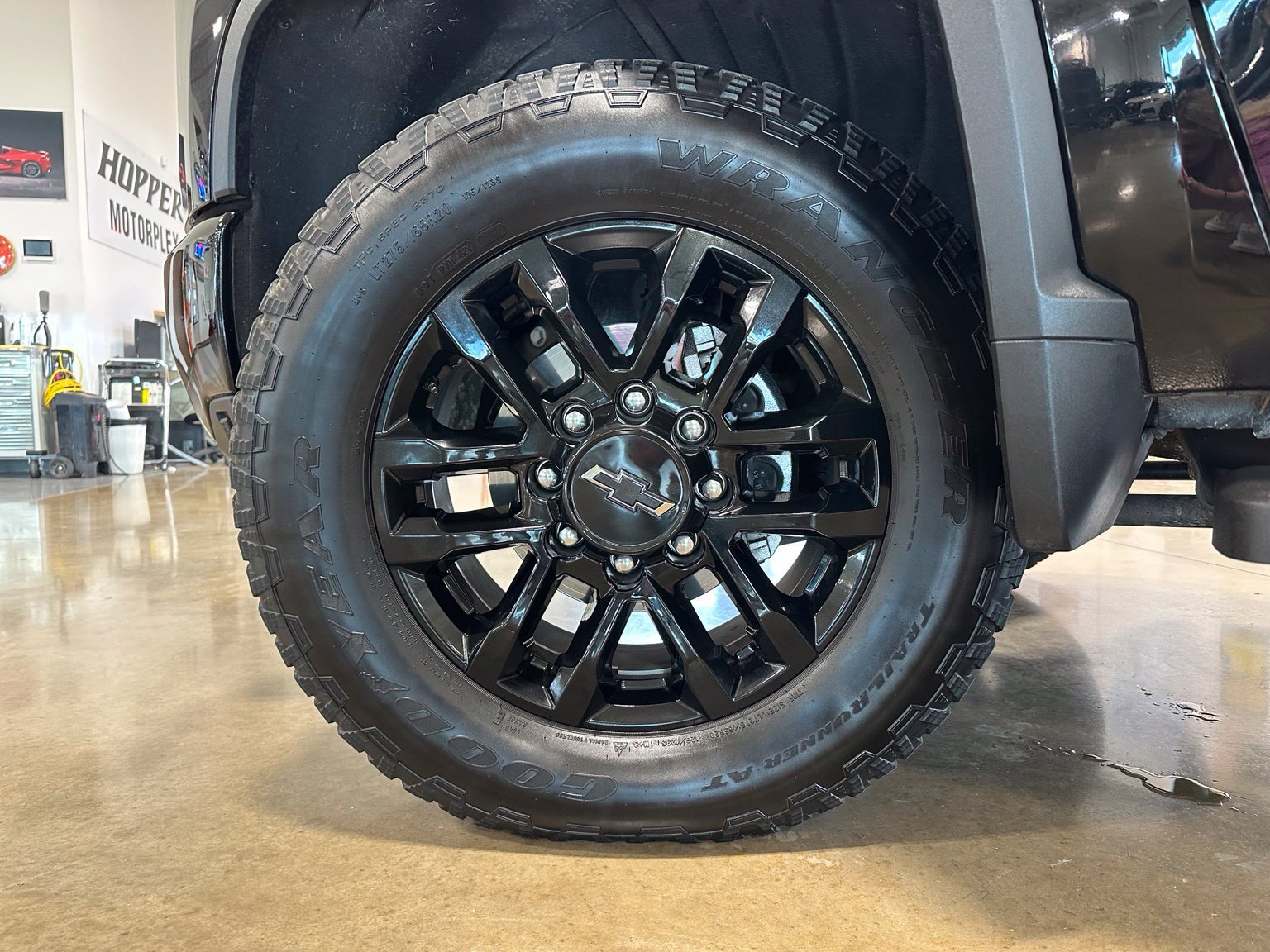 Used 2025 Chevrolet Silverado 2500 LT w/ Trail Boss Package AWD/4WD image 11