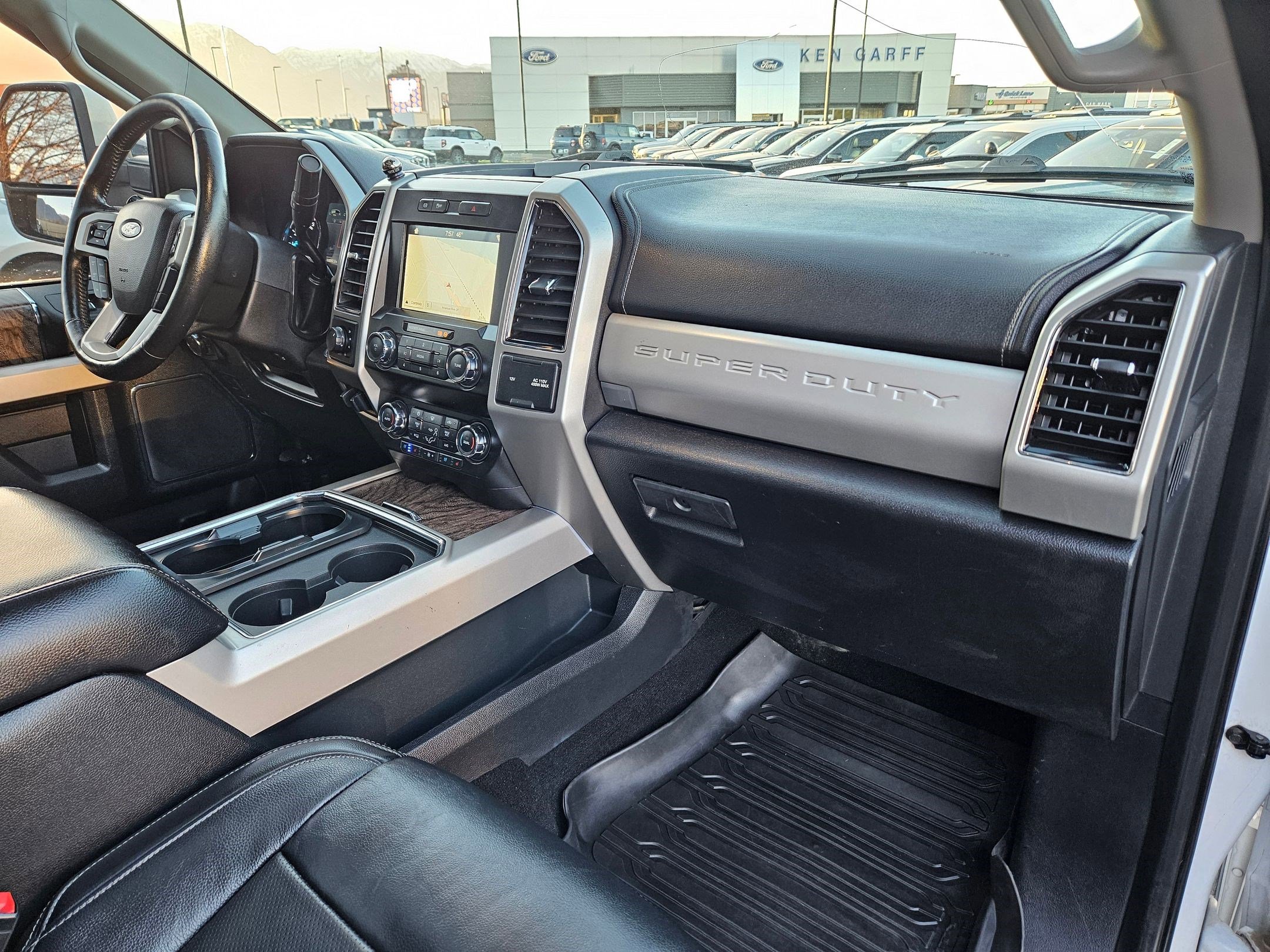 Used 2019 Ford F350 Lariat w/ Lariat Ultimate Package image 35