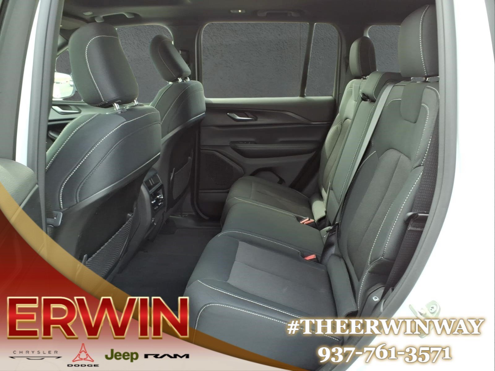 Certified 2024 Jeep Grand Cherokee Laredo X w/ Luxury Tech Group I AWD/4WD image 25
