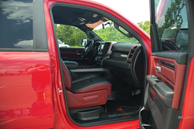 Used 2019 RAM 1500 Rebel AWD/4WD image 17