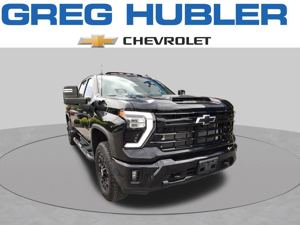 Used 2024 Chevrolet Silverado 2500 LTZ w/ LTZ Plus Package AWD/4WD image 4