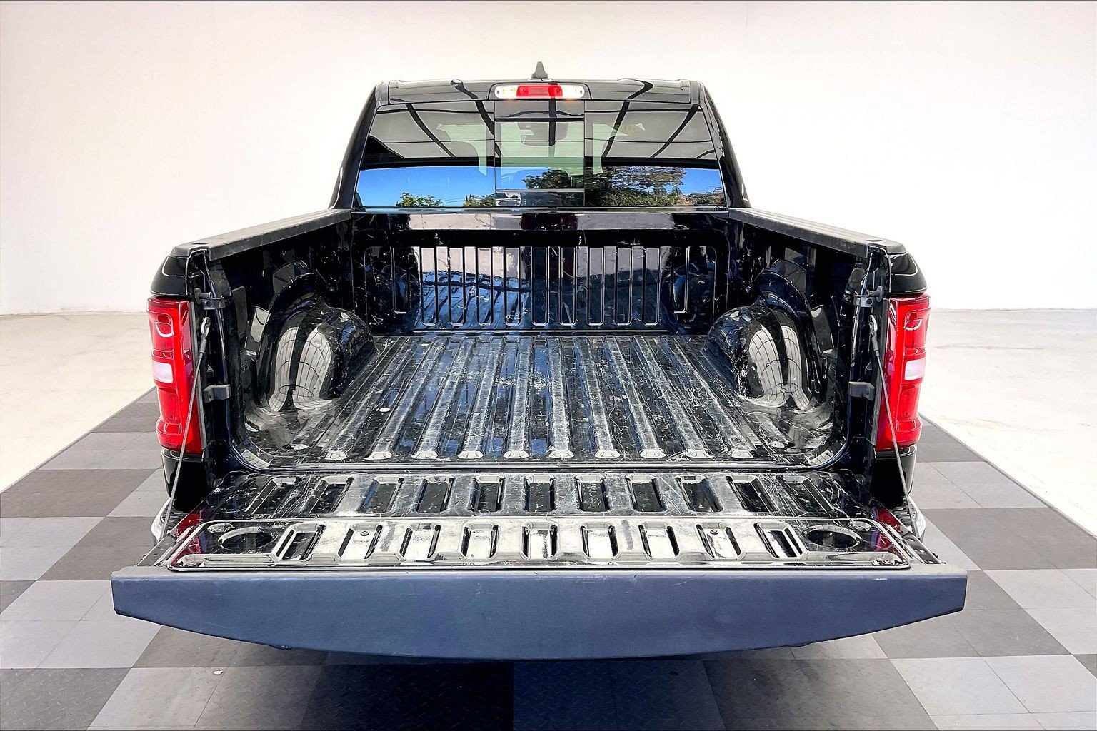 Used 2025 RAM 1500 Big Horn AWD/4WD image 27