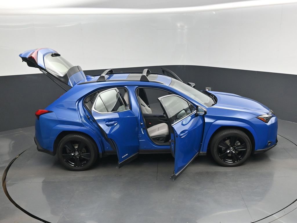 Used 2021 Lexus UX 250h w/ Premium Package AWD/4WD image 18