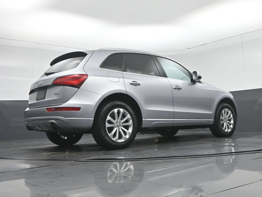Used 2016 Audi Q5 2.0T Premium Plus w/ Technology Package AWD/4WD image 58