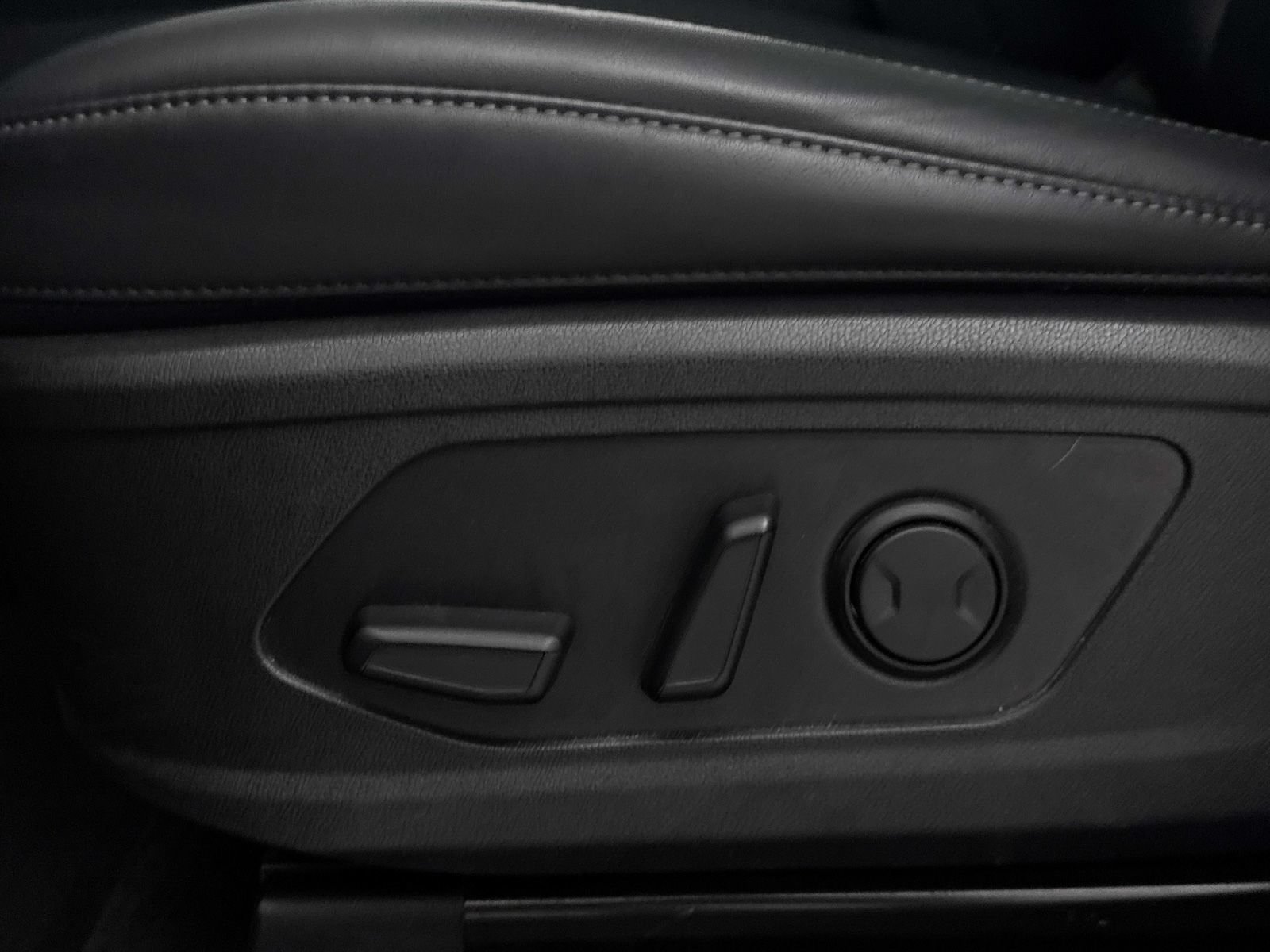 Certified 2023 Kia Sorento S AWD/4WD image 28