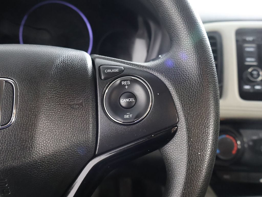 Used 2022 Honda HR-V LX image 37