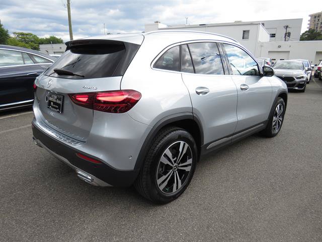 Used 2026 Mercedes-Benz GLA 250 4MATIC image 4