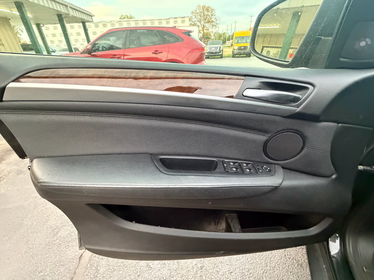 Used 2014 BMW X6 xDrive35i image 14