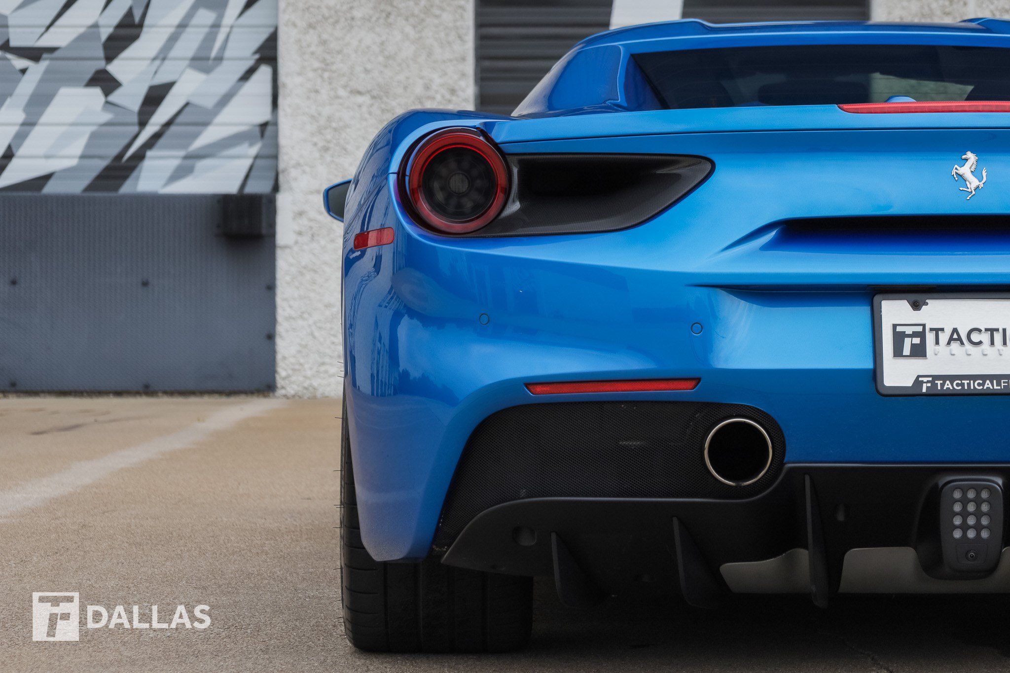 Used 2018 Ferrari 488 Spider RWD image 14
