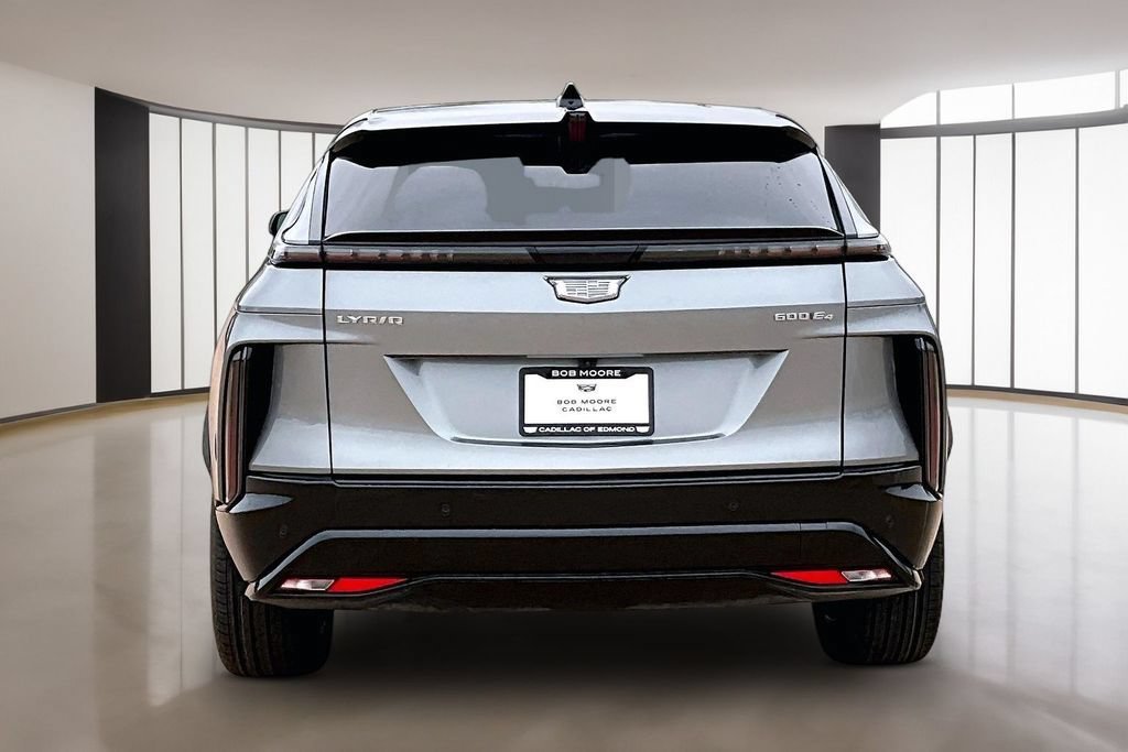 New 2026 Cadillac Lyriq Sport w/ LPO, Floor Liner Package AWD/4WD image 4