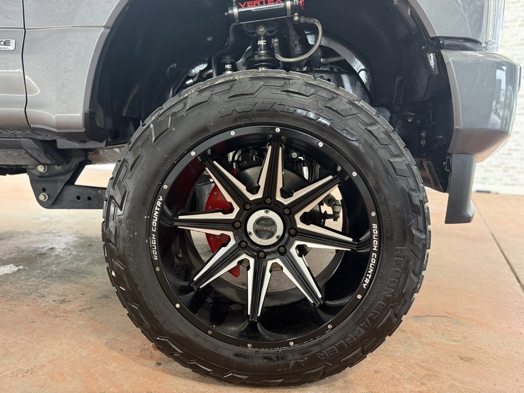 Used 2022 Ford F350 Platinum image 10