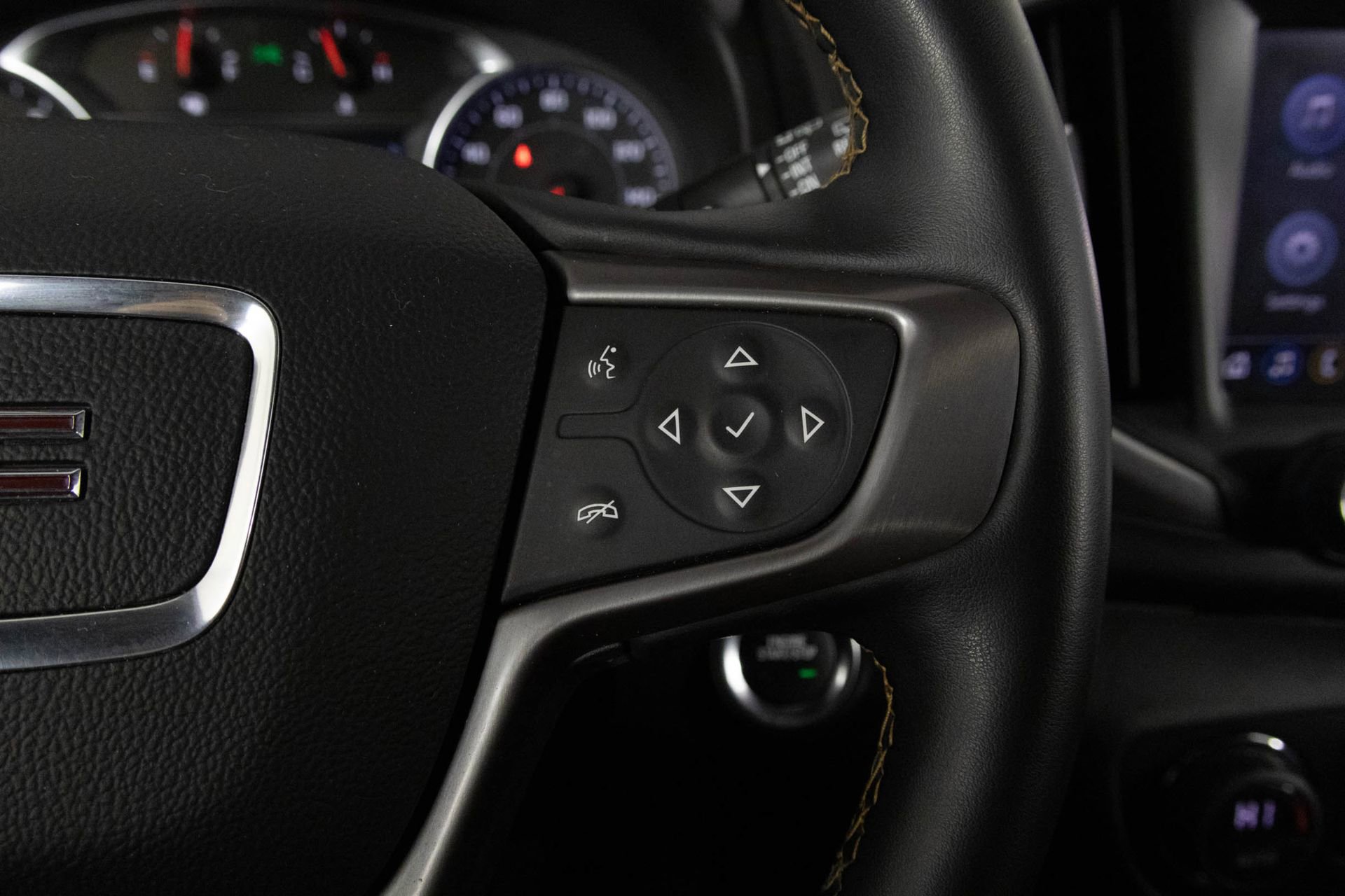 Certified 2023 GMC Terrain AT4 image 30