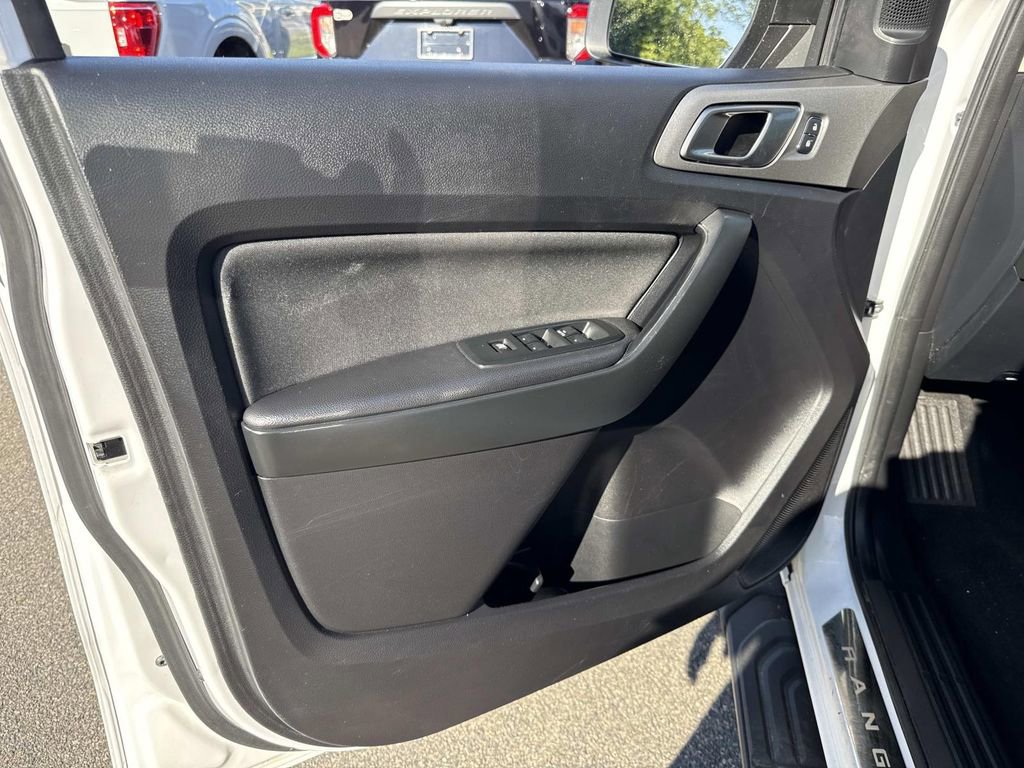 Used 2020 Ford Ranger XLT w/ Equipment Group 302A Luxury AWD/4WD image 17