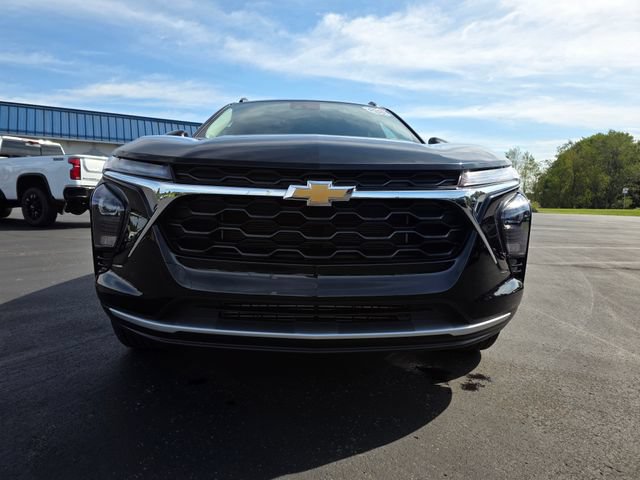 Used 2025 Chevrolet Trax LT w/ Driver Confidence Package FWD image 8