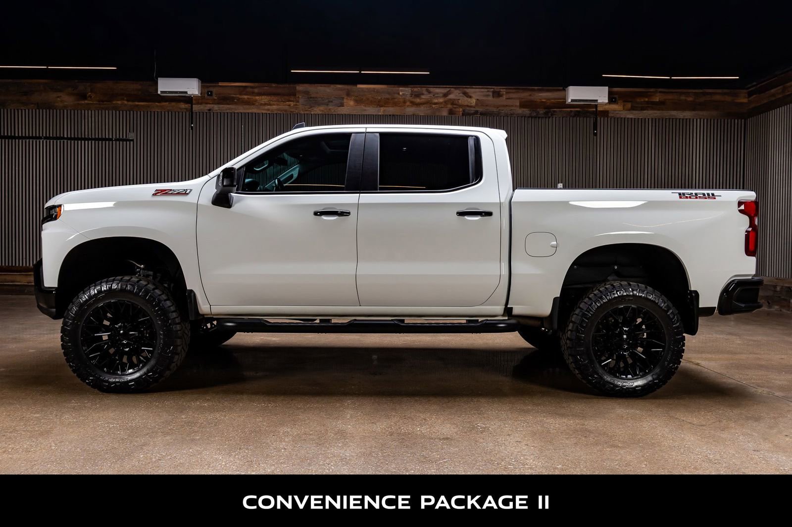 Used 2020 Chevrolet Silverado 1500 LT Trail Boss image 6