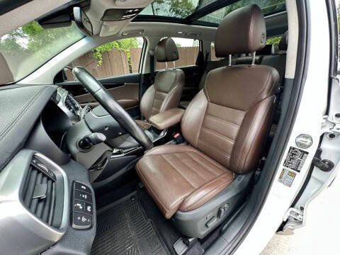 Used 2019 Kia Sorento SX AWD/4WD image 4
