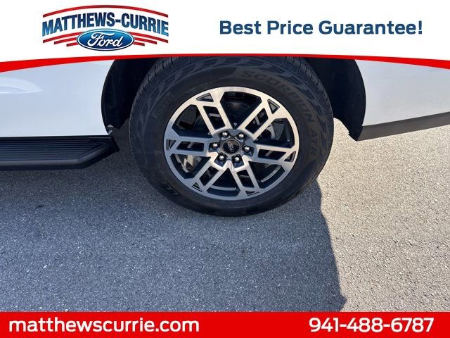 New 2026 Ford Expedition Active image 17