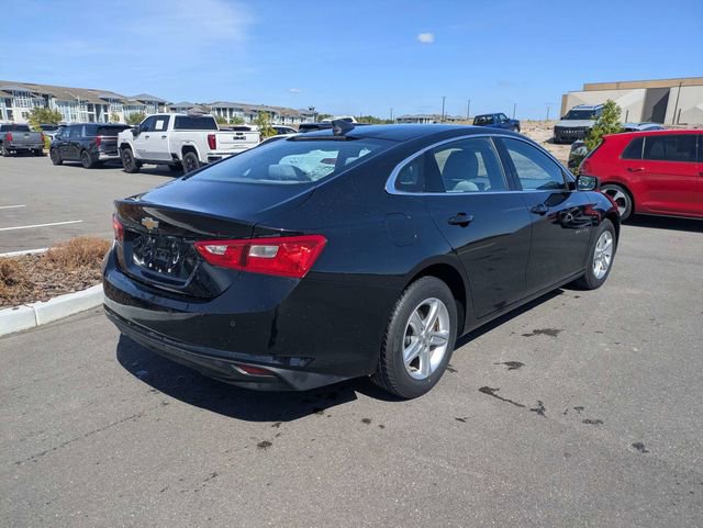 Used 2022 Chevrolet Malibu LS w/ Driver Confidence Package II image 3