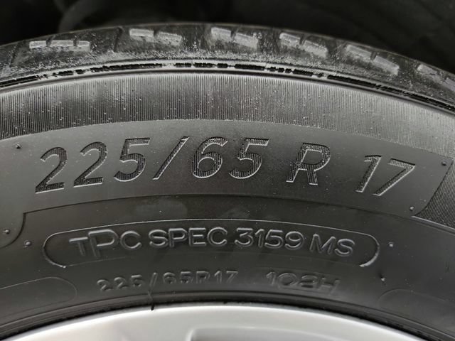 Used 2023 Chevrolet Equinox LS FWD image 32