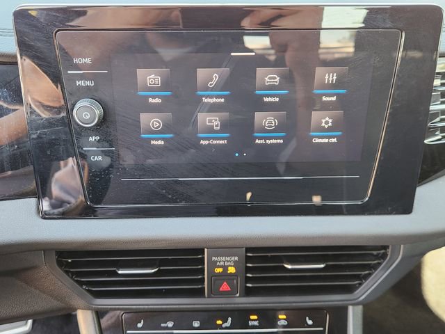 Used 2025 Volkswagen Jetta Sport image 16