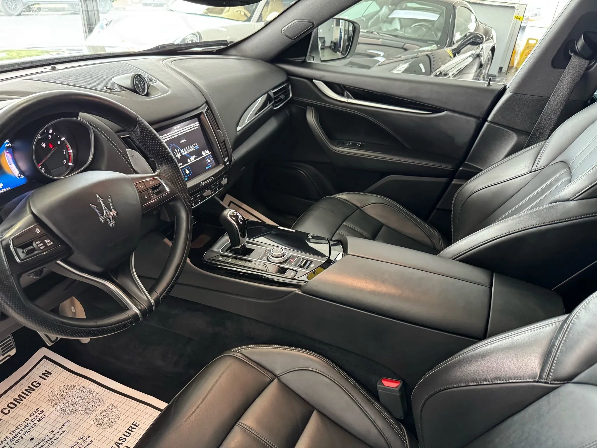 Used 2017 Maserati Levante w/ Sport Package image 9