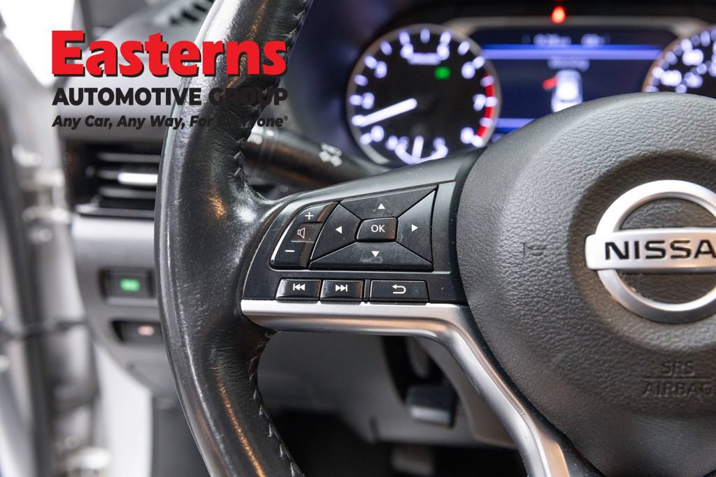 Used 2023 Nissan Sentra SV FWD image 15