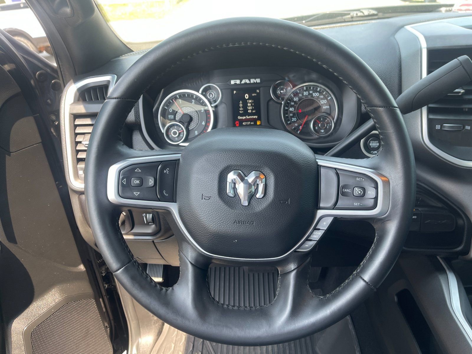 Used 2024 RAM 3500 Big Horn w/ Night Edition image 25